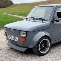 فیات ۱۲۶ با پیشرانه موتورسیکلت بی‌ام‌و، عجیب‌ترین ترکیب دنیای تیونینگ!