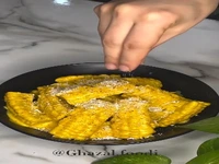 بلال لاکچری با سس کرهای سیر و پنیر چدار