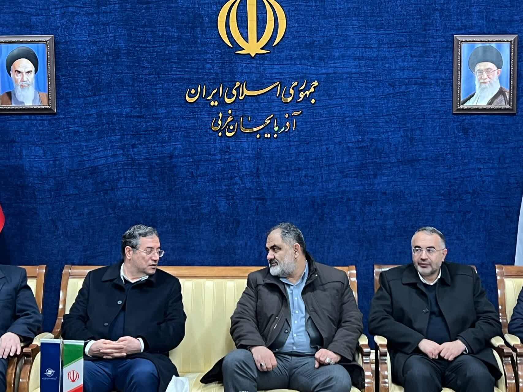 فرمانده نیروی دریایی ارتش وارد ارومیه شد