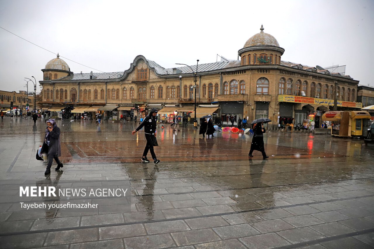عکس/بارش سنگین باران در همدان