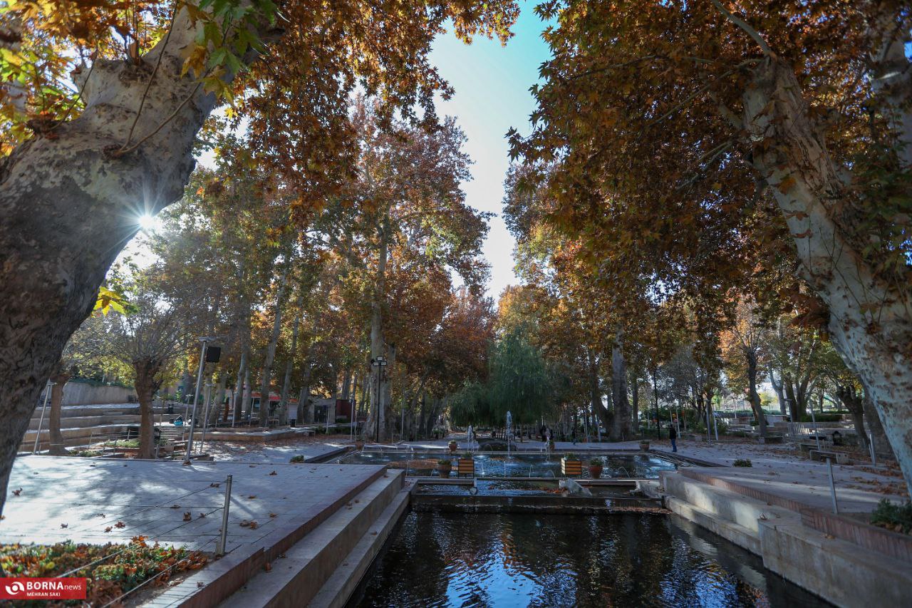 پاییز در محلات؛ پایتخت گل ایران