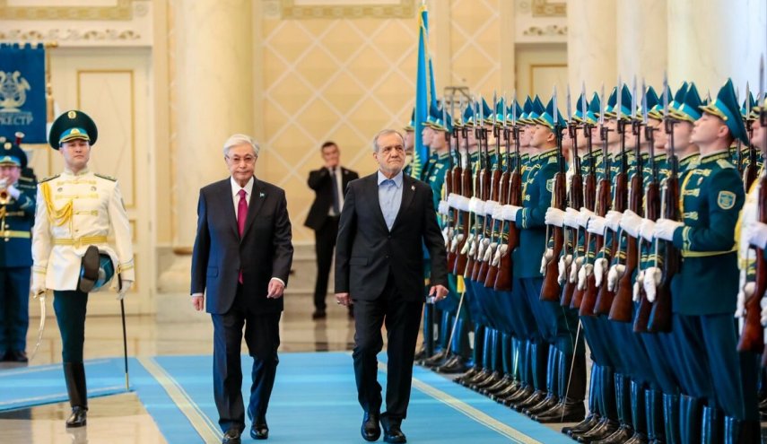 تصاویر جالب استقبال از پزشکیان در قزاقستان