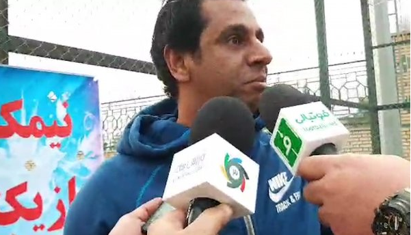 دفاع مهاجم سابق استقلال از ارنج و تعویضهای ساپینتو