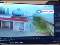 لحظه ورود سیلاب به مهد کودکی در اقلیم کردستان