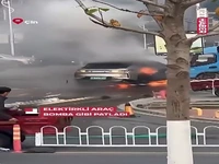 لحظه انفجار خودروی برقی در چین