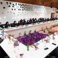 اردبیل غرق سرور سالروز ولادت زهرا (س)/ ۱۰ زندانی زن آزاد شدند