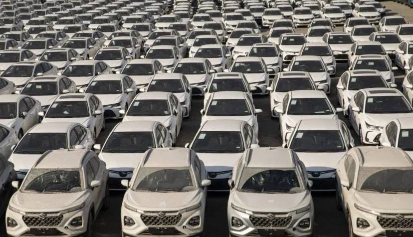 ایرانیان خارج از کشور به زودی می‌توانند خودرو وارد کنند/ ثبت سفارش با کد رهگیری