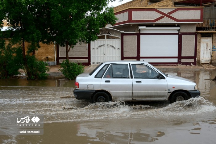 باران خیابان‌های خرمشهر را ونیزی کرد