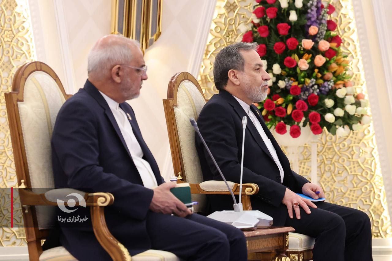 عکس/ حضور عراقچی در دیدار دوجانبه روسای جمهور ایران و قزاقستان