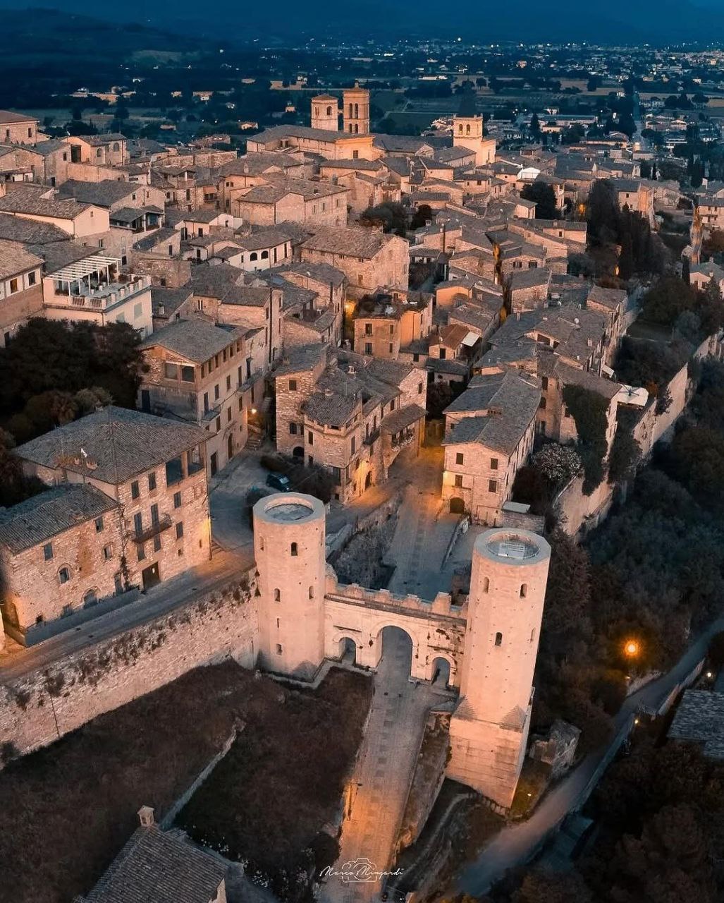 تصاویری جالب از بافت سنگی شهری در ایتالیا