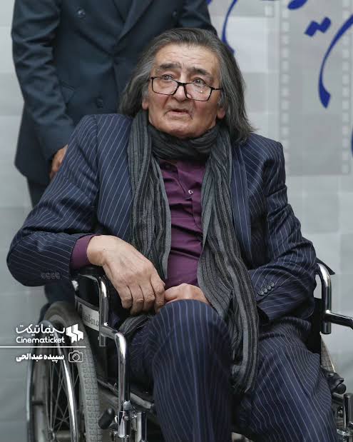 درخواست رضا رویگری از مردم و هنرمندان