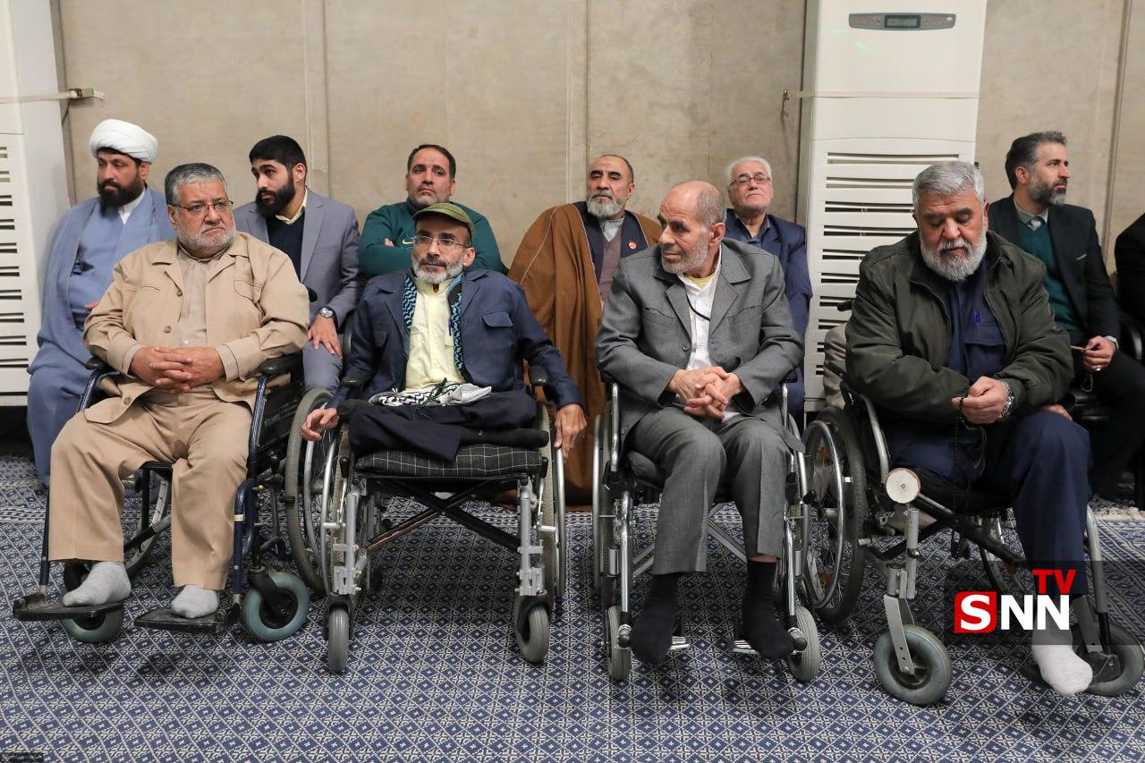 تصاویری از مراسم جشن میلاد حضرت زهرا (س) در حسینیه امام خمینی (ره) با حضور رهبر انقلاب