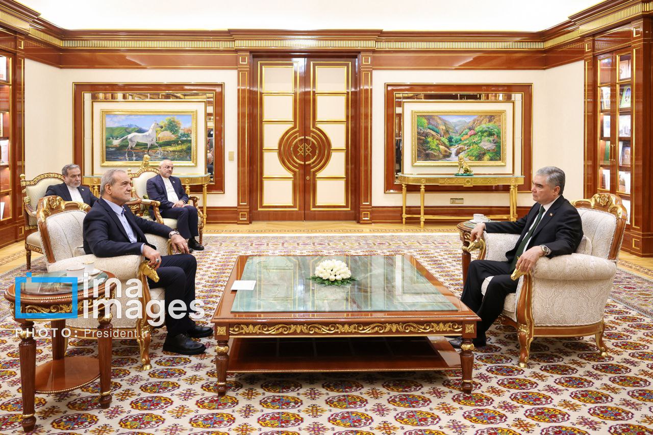 سفر رییس جمهور به ترکمنستان