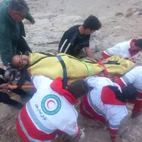 راننده اتوبوس واژگون شده تهران به یاسوج زنده پیدا شد