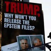 انتشار عکسهای جدید از روابط ترامپ با قاچاقچی جنسی