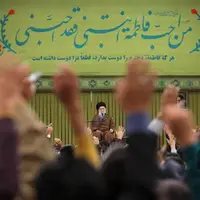تصاویری از مراسم جشن میلاد حضرت زهرا (س) در حسینیه امام خمینی (ره) با حضور رهبر انقلاب