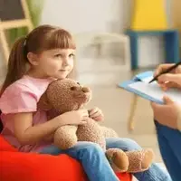 ۹ تحریف شناختی رایج در کودکان و نحوه مقابله با آن ها