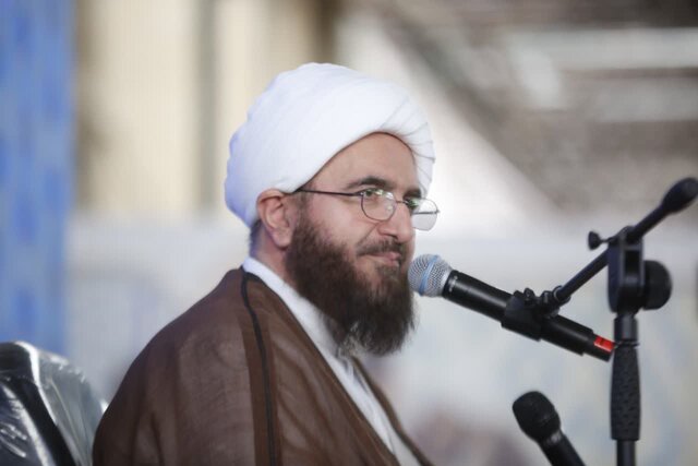 علی‌اکبری: زیست عفیفانه عامل پیشرفت برای خانواده و جامعه است