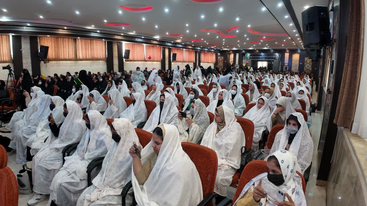 به همت بنیاد بین‌المللی خیریه آبشار عاطفه‌ها؛ ۱۱۰ زوج زندگی مشترک خود را آغاز کردند