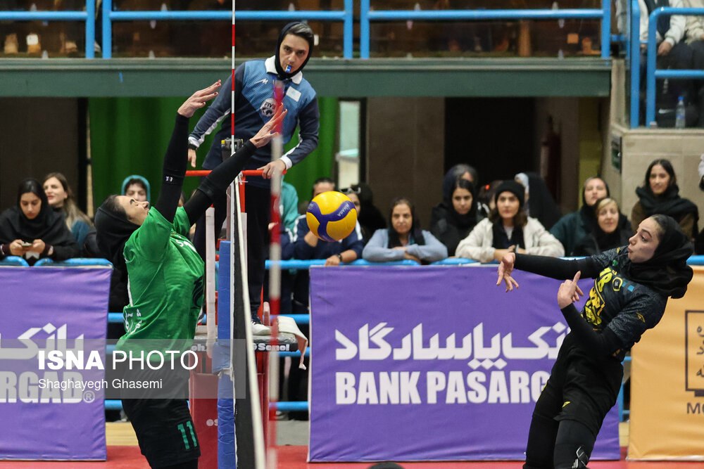 هفته سوم لیگ برتر والیبال بانوان؛ سپاهان اصفهان - شهرآرکا البرز