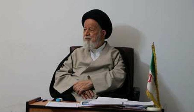 اعلام عزای عمومی و تعطیلی در سمنان بهدنبال ارتحال آیتالله شاهچراغی