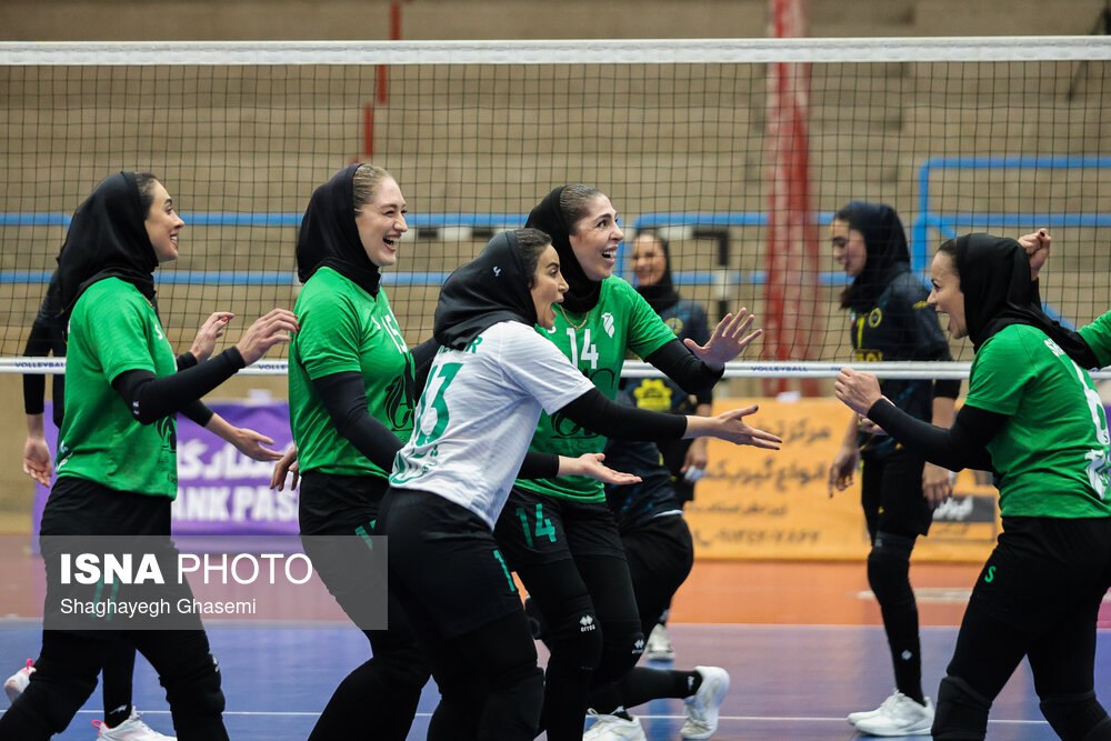 هفته سوم لیگ برتر والیبال بانوان؛ سپاهان اصفهان - شهرآرکا البرز