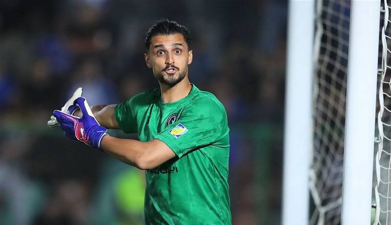 غیبت 4 بازیکن پیکان در دیدار برابر تراکتور