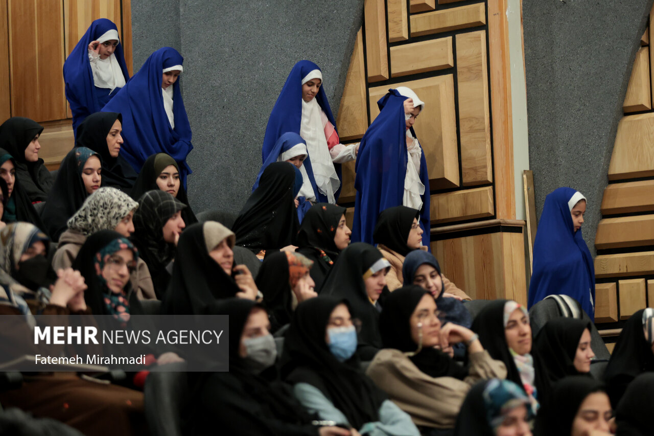 مراسم گرامیداشت سالروز ولادت حضرت فاطمه زهرا(س) در دانشگاه صدا و سیما