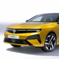 معرفی اوپل آسترا مدل ۲۰۲۶، فیسلیفتی برای بقا در عصر شاسیبلندها