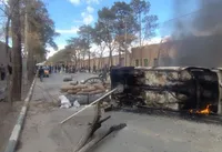 ماجرای آتشسوزی خودرو در خیابان شهدای کرمان چیست؟