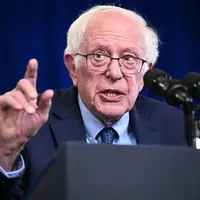 سندرز: ترامپ ما را وارد جنگ غیرقانونی با ونزوئلا می‌کند