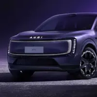 معرفی آئودی E7X، شاسی‌بلند برقی برند AUDI با ۶۷۰ اسب بخار