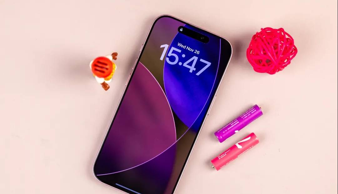 آپدیت جدید آیفون با تغییرات صفحه قفل منتشر شد