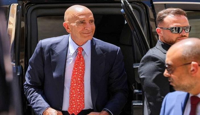 تام باراک دوشنبه راهی تلآویو میشود