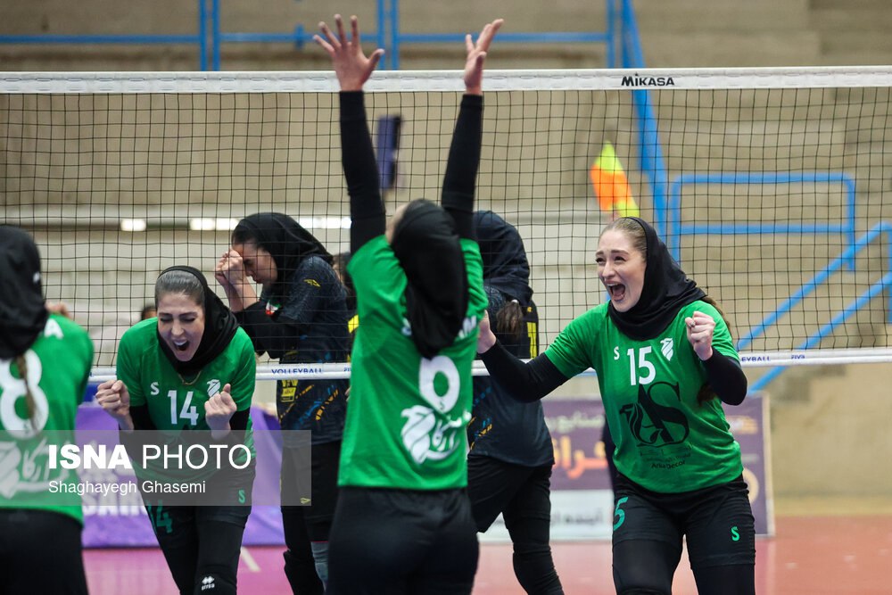 هفته سوم لیگ برتر والیبال بانوان؛ سپاهان اصفهان - شهرآرکا البرز