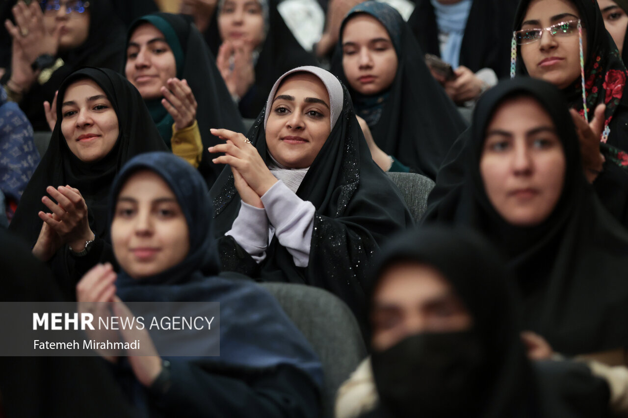 مراسم گرامیداشت سالروز ولادت حضرت فاطمه زهرا(س) در دانشگاه صدا و سیما