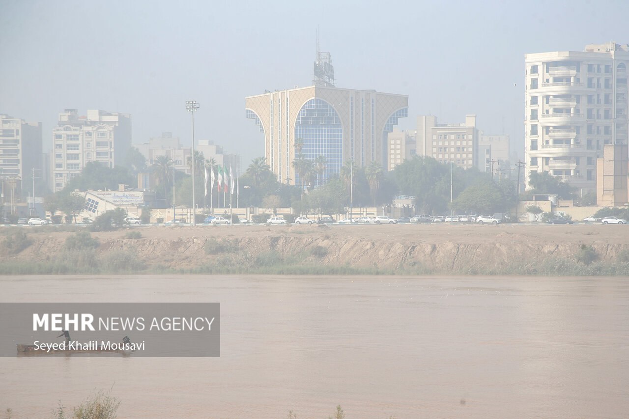 اهواز در مه