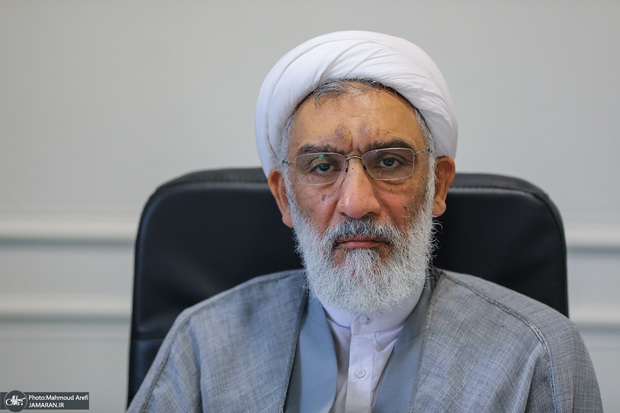 اظهارات کاندیدای انتخابات 1403؛ از «کرسنت»، «برجام» و «مذاکره با آمریکا» تا «ملاقات غیرعادی با صدام» و «جلسه ۴ ساعته با حافظ اسد»