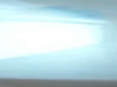 لحظه وحشتناک برخورد صاعقه کنار فیلمبردار در میناب