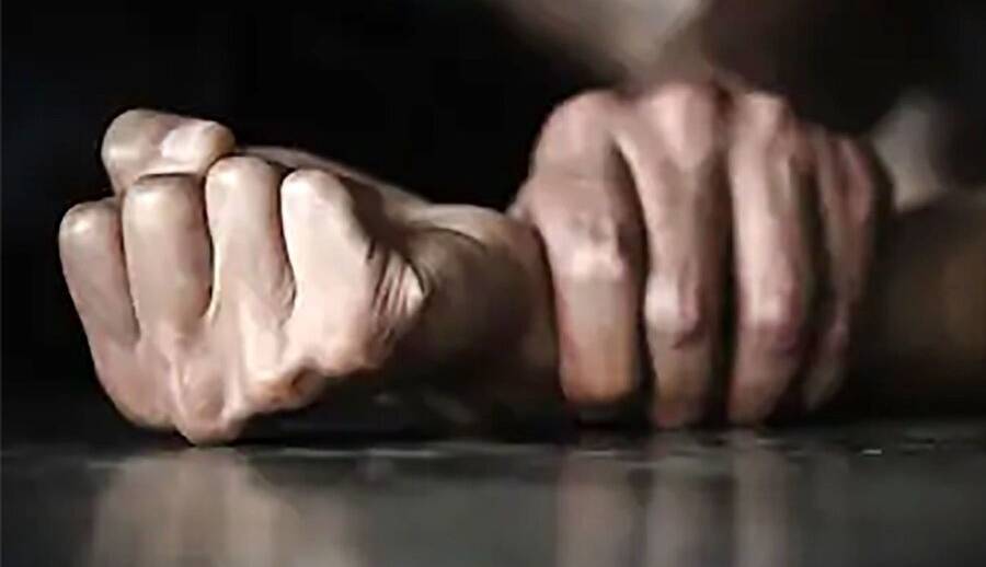 تجاوز دو پسر جوان به یک دختر/ فرانک: آنها از من فیلم گرفتند