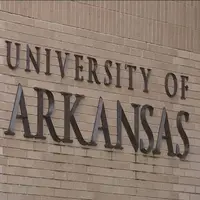 آمریکا استادیار ایرانی را از دانشگاه آرکانزاس اخراج کرد