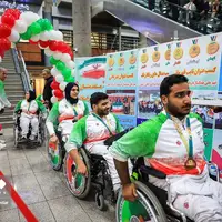 عکس/ بازگشت نخستین گروه کاروان ایران از بازی‌های پاراآسیایی جوانان دبی ۲۰۲۵