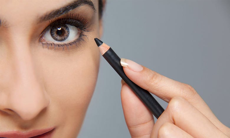 یک تکنیک برای استفاده از مداد چشم