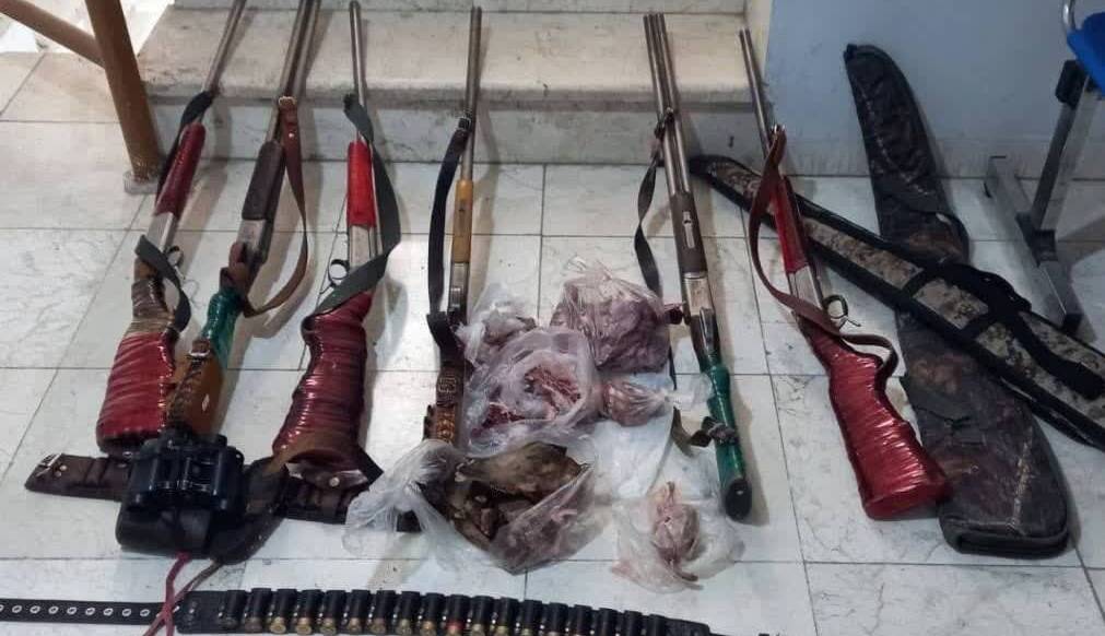 دستگیری سه شکارچی غیرمجاز در مناطق آزاد قروه