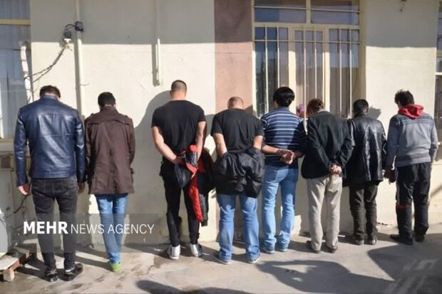 دو باند قاچاق مواد مخدر در استان بوشهر شناسایی و متلاشی شد