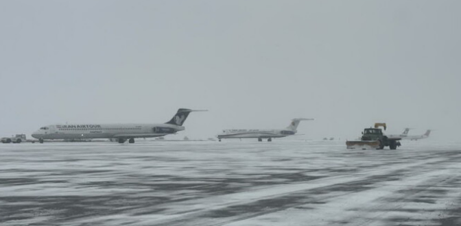 هشدار فرودگاه مشهد در پی پیشبینی بارش سنگین برف