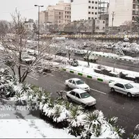 مشهد یخ میزند؛ بارش برف و باران در خراسان رضوی