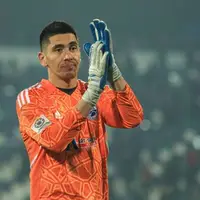 فسخ قرارداد دروازهبان ازبکستانی با فولاد