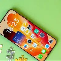 شیائومی با گوشیهای سری ۲۰ سراغ رقابت با آیفون ۲۰۲۷ میرود