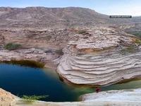 چشمه آب سیاه پارسیان هرمزگان